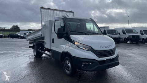Utilitaire benne standard Iveco neuf