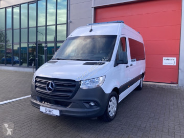 Ambulance Mercedes