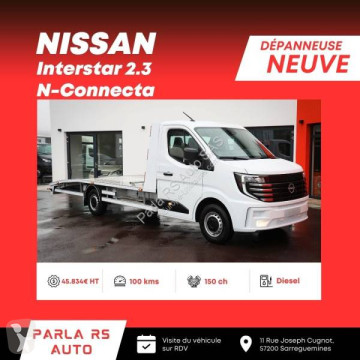 Grúa de asistencia Nissan nueva