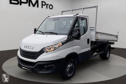 Utilitaire benne standard Iveco