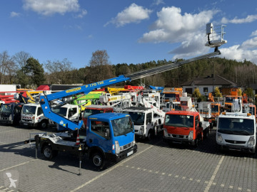Лекотоварен автомобил Nissan Cabstar