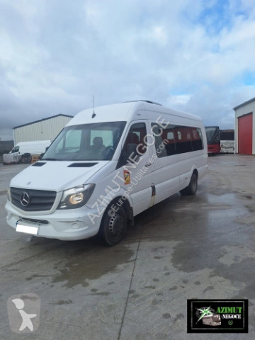 Minibus Mercedes