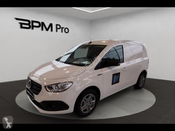 Fourgon Mercedes