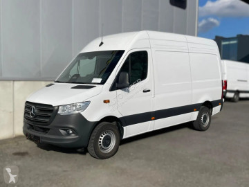 Caja cerrada Mercedes