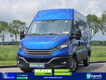 Fourgon Iveco