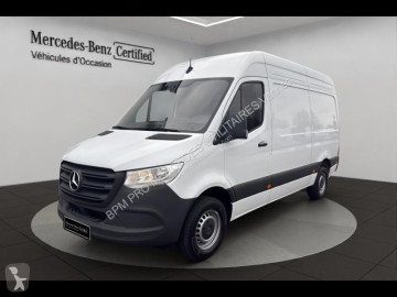Fourgon Mercedes