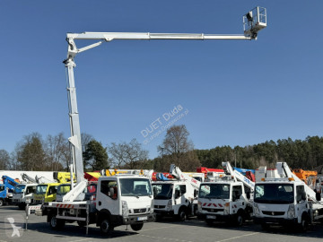Лекотоварен автомобил Nissan Cabstar