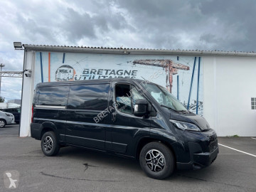Fourgon long Fiat neuf