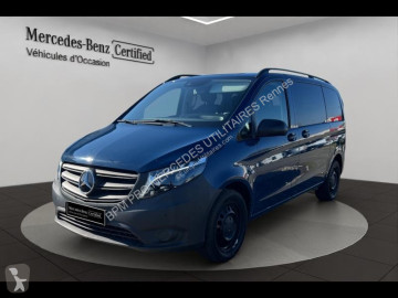 Fourgon utilitaire Mercedes