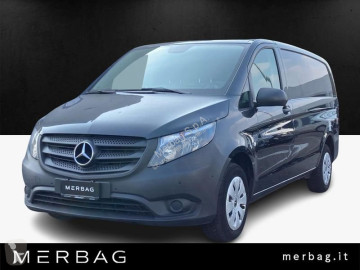 Vehículo comercial Mercedes