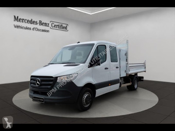 Utilitaire benne Mercedes