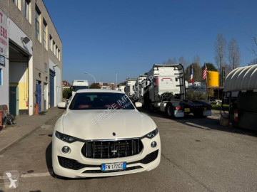 4X4 / SUV Maserati