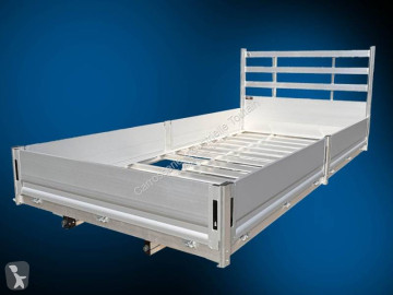 Utilitaire plateau ridelles Renault neuf