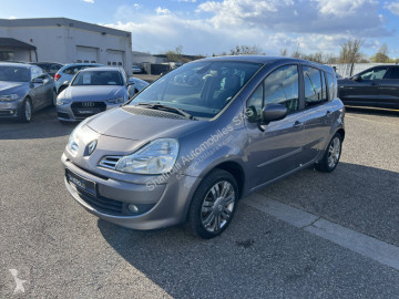 Coche Renault nuevo