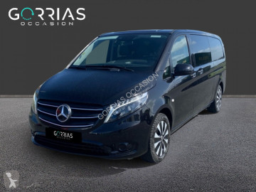 Familiar Mercedes