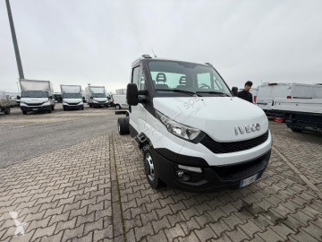 Chasis cabina Iveco