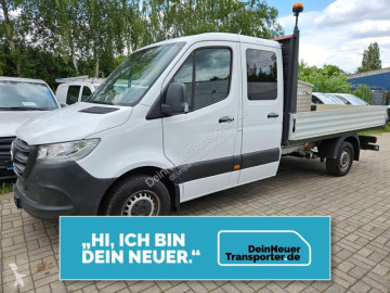 Utilitaire plateau ridelles Mercedes