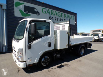 Utilitaire benne standard Isuzu