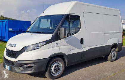 IvecoDaily35S12