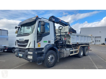 Camion benne Iveco