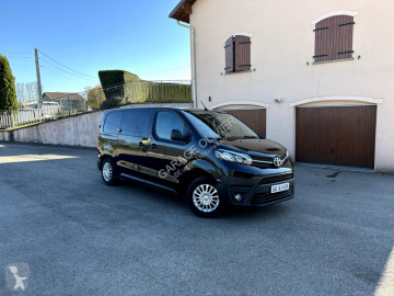 Fourgon Toyota