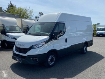 Fourgon Iveco