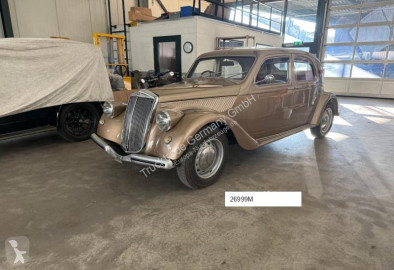 Coche Lancia