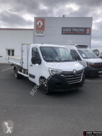 RenaultMaster