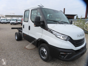 Chasis cabina Iveco