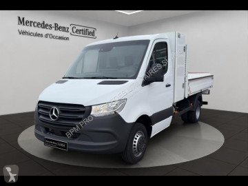 Utilitaire benne Mercedes