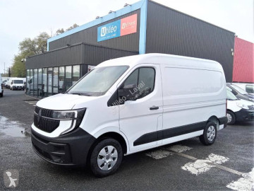 Fourgon moyen Renault neuf