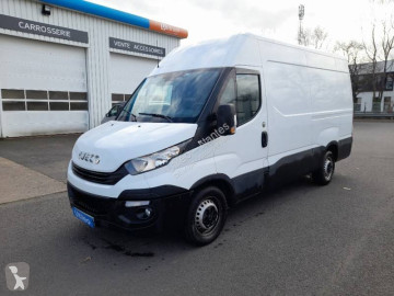 Fourgon long Iveco