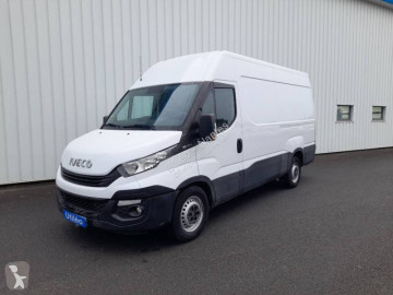 Fourgon long Iveco
