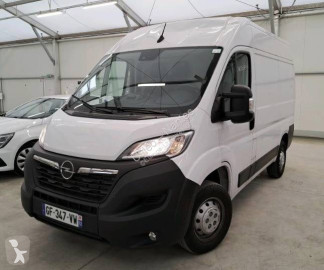 Fourgon moyen Opel