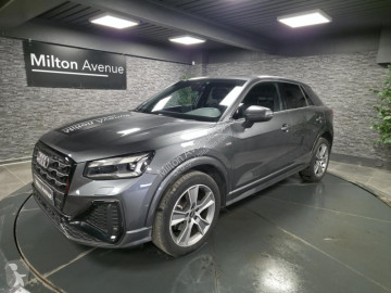 AudiQ2