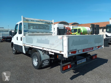 Utilitaire benne Iveco