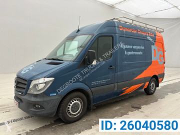 Caja cerrada Mercedes