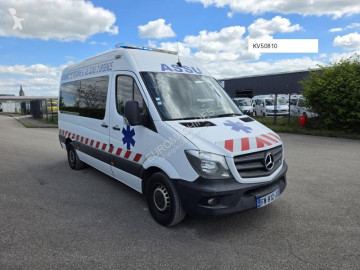 Ambulance Mercedes