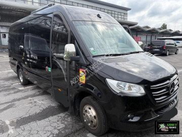 Minibus Mercedes