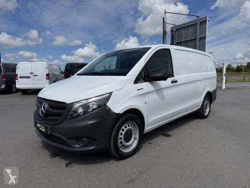 Véhicule utilitaire Mercedes