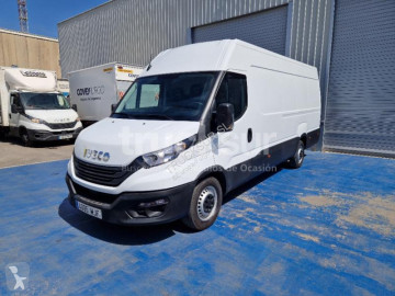Caja cerrada Iveco