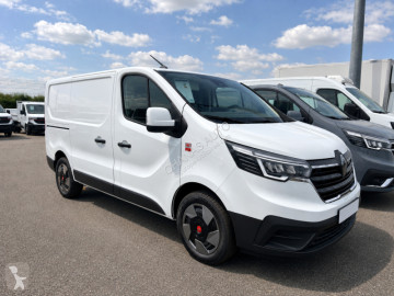 Renault mid-size van