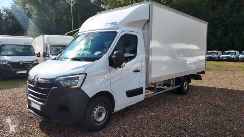Caisse grand volume Renault