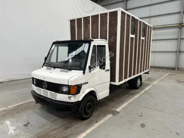 Caja gran volumen Mercedes