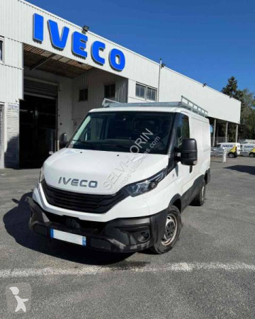 Fourgonnette Iveco