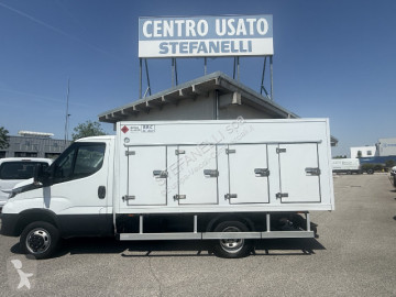 Dostawcza chłodnia Iveco