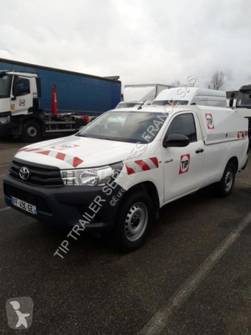 Furgoneta limpia fosas Toyota