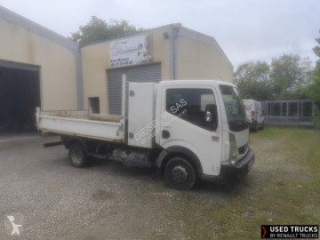 Utilitaire benne Renault