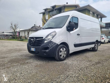Furgón largo Opel