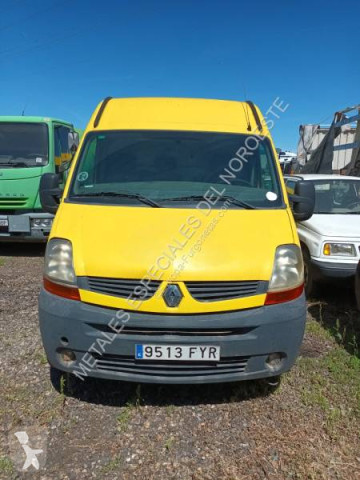 Furgón largo Renault